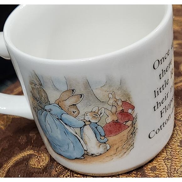 Peter Rabbit 4 Piece China Set Beatrice Potter from Wedgewood England 1992 - Picture 6 of 10